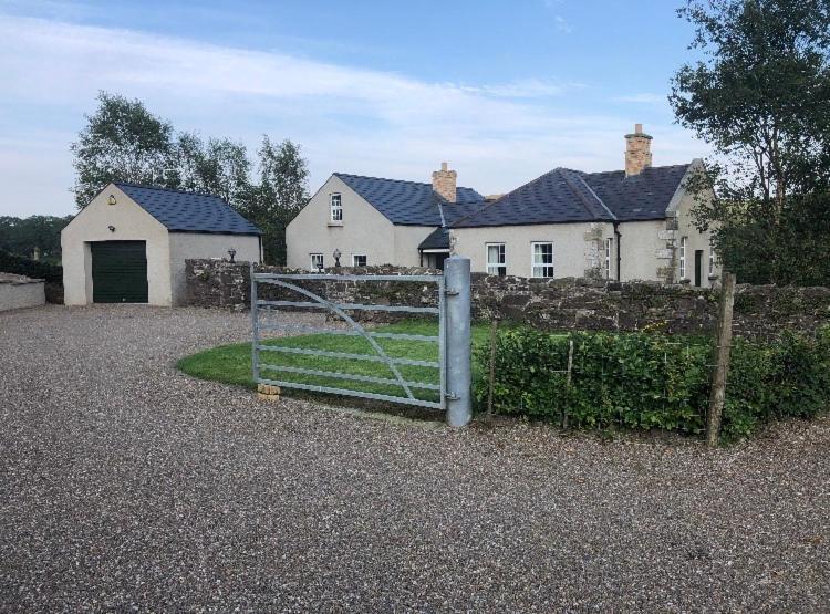 Grannan School, Trillick, Fermanagh And Omagh, Tyrone Villa ภายนอก รูปภาพ